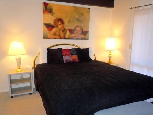Two-Bedroom Premier Townhouse Unit #68 by Snow Summit Townhouses Bus Lic #23581 - image 4