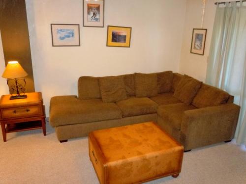 Two-Bedroom Premier Townhouse Unit #68 by Snow Summit Townhouses Bus Lic #23581 - image 5