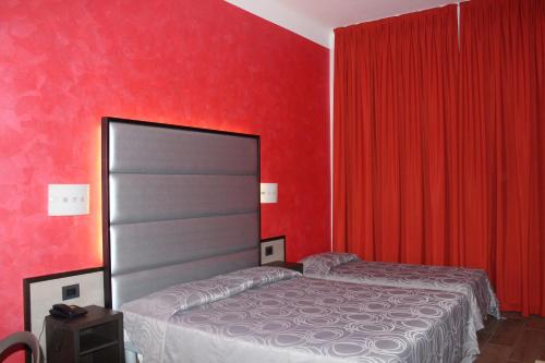 House Beatrice Milano - image 5