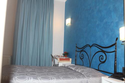 House Beatrice Milano - image 9