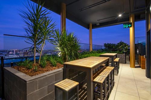 Balcony/terrace, Fortitude Valley Apartments by CLLIX in Brisbane