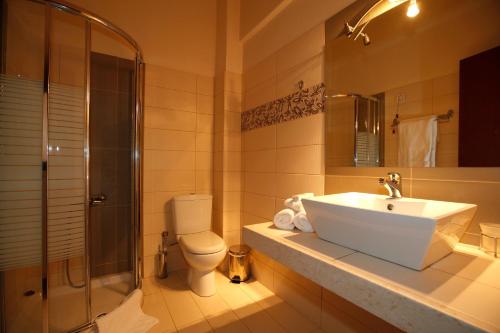Hotel Athina Room Type - Deluxe Double Room