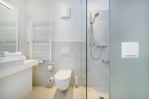 Hotel Lün - image 7