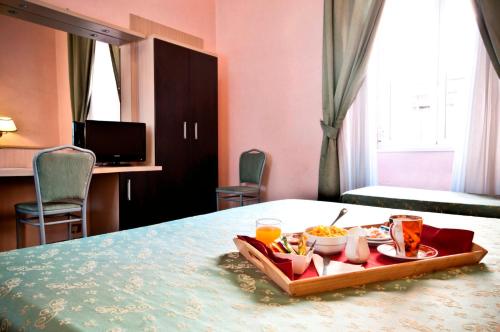 Hotel Priscilla - image 13