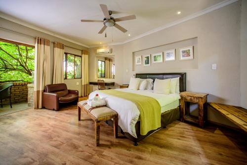 Zebrina Guest House Room Type - Superior Double Room