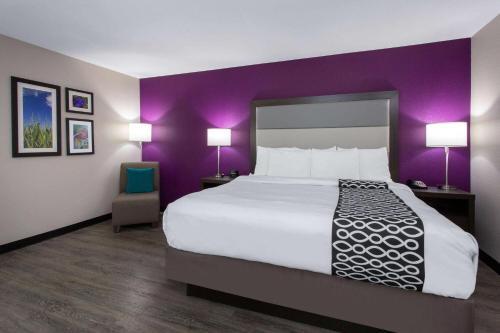 1 queen bed