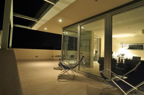 Art House Quartu - Margine Rosso