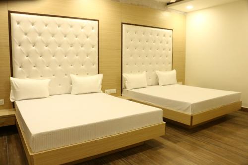 Deluxe Double or Twin Room room in Hotel Silvora inn
