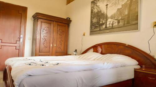 2 double beds