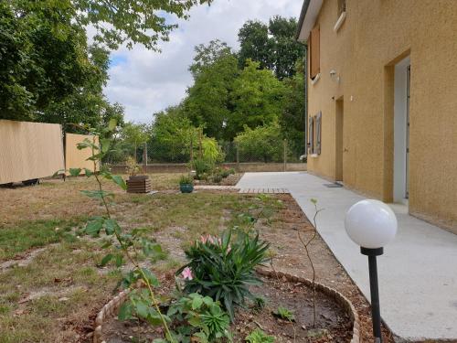 Balkons/terase, Le Clos Varnay Jardin in Meusnes