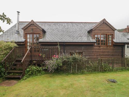 Flora's Barn - image 11