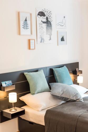 One-Bedroom Apartment image 10