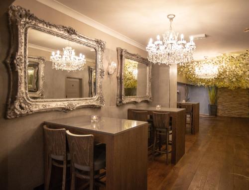 The Crown Hotel Bawtry-Doncaster - Photo 6 of 68