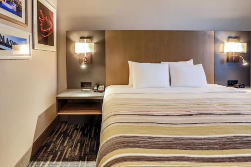 Country Inn & Suites by Radisson Nashville Airport TN - image 13