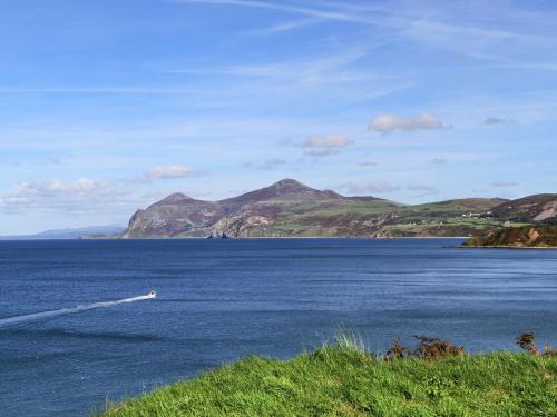 Galwad Y Môr - image 9