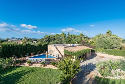 Villa Can Pau pool and garden close to the beach - image 2