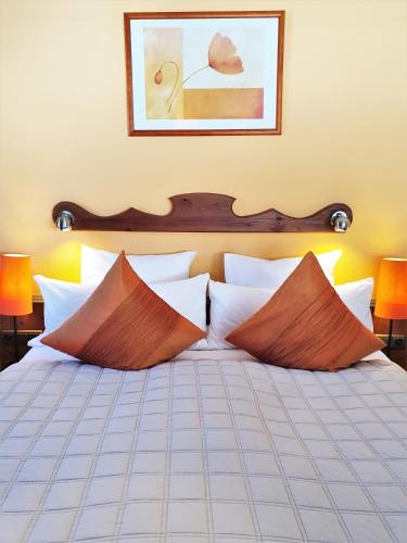 2 bedrooms, 4 beds