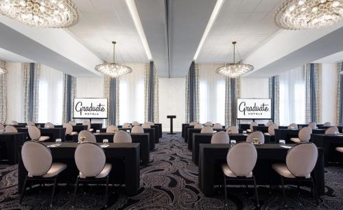 266392375 Graduate by Hilton Nashville