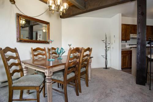 The Lodge E at Steamboat - image 5