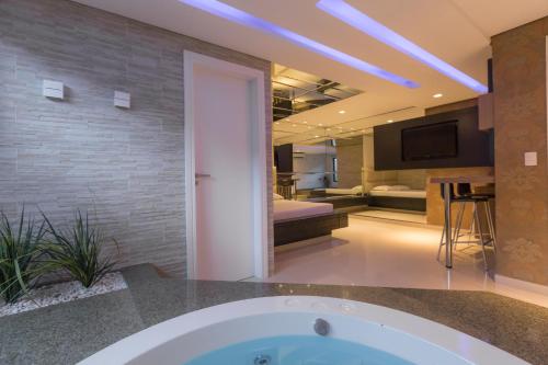 Poeme Motel by Drops in 聖若澤杜斯皮尼艾斯