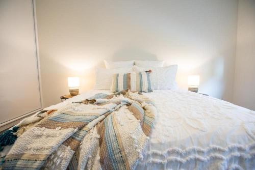 Johnnies, Robe (Foto 10)
