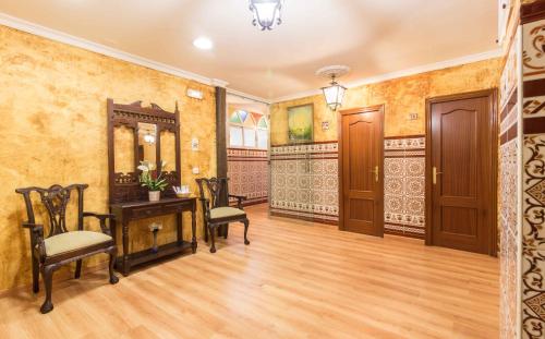 Hotel Esmeralda - image 5