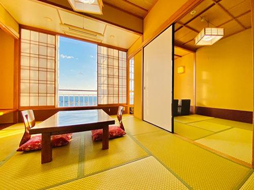 Japanese-Style 2 Rooms with Ocean View - Main Building 