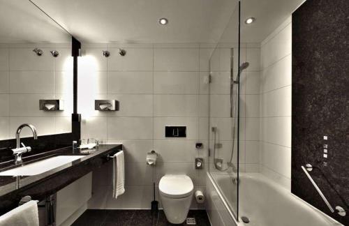 Maritim Hotel Köln, Cologne (photo 7)