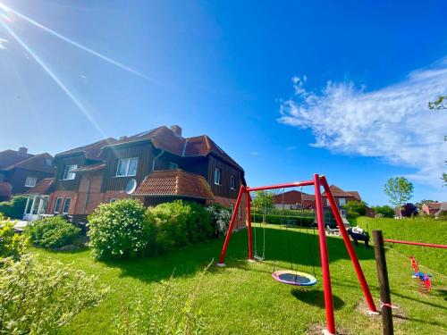 Ferienwohnungen Matschak OG rechts - Fehmarn