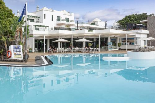 THB Royal - image 7