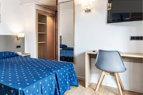 Triple Room image 2