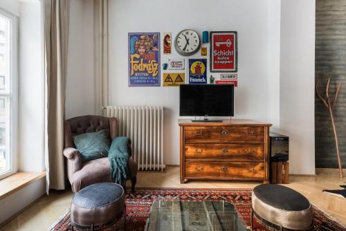 Smart Stylish Apartment In The Heart Of Budapest - image 5