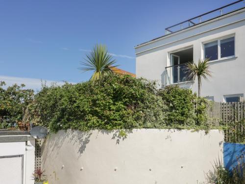 The Lookout - image 12