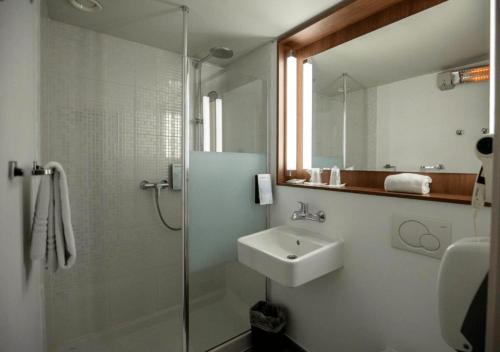 Sleeps 1