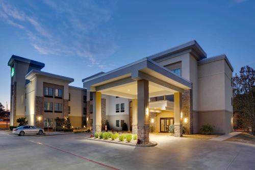 設施, 泰勒大學區溫德姆拉昆塔套房酒店 (La Quinta Inn & Suites by Wyndham Tyler - University Area) in 泰勒 (TX)