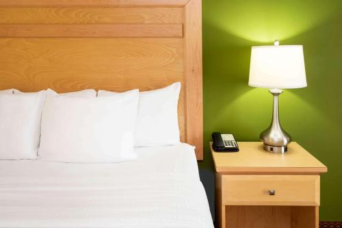 La Quinta Inn & Suites by Wyndham Rochester Mayo Clinic S