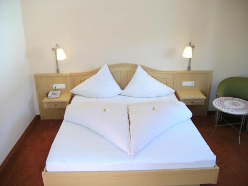 Hirzingerhof Room Type - Double Room with Balcony
