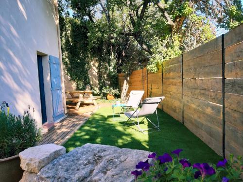Gîte La Quille - Maison de hameau en Provence pour 4 personnes avec jardin privatif - Le Puy-Sainte-Réparade