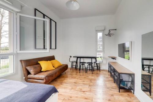 Studio Art - Shopping center and train station 500m - Disneyland Paris 5min 4