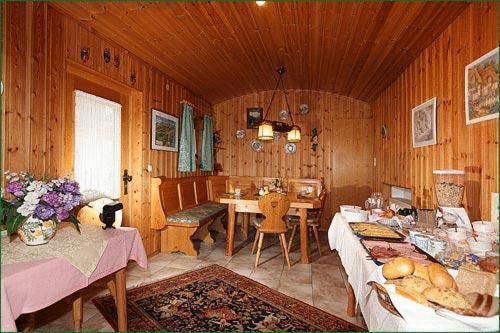 Hotel Edelweiß - image 5