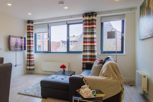 Virexxa Bedford Centre - Executive Suite - 2Bed Flat With Free Parking & Gym