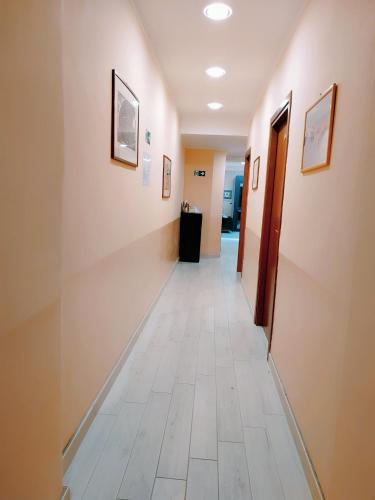 Hotel Everest - image 14
