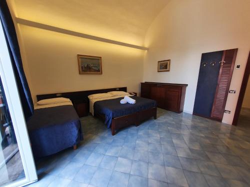 Hotel Il Faro Room Type - Family Room with Sea View