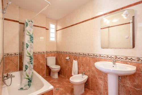 Pensión Zacatin - image 12