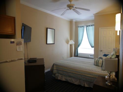 Standard Suite