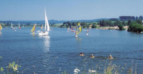 Apartment in Stauseenähe (Apartment in Stauseenahe) in 賴瑙