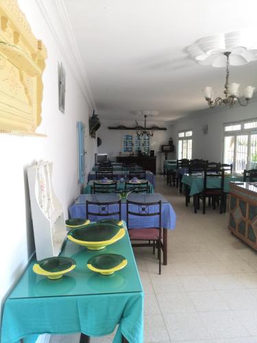 Restaurant, L'Hirondelle de Kelibia : Chez Amou in Kelibia