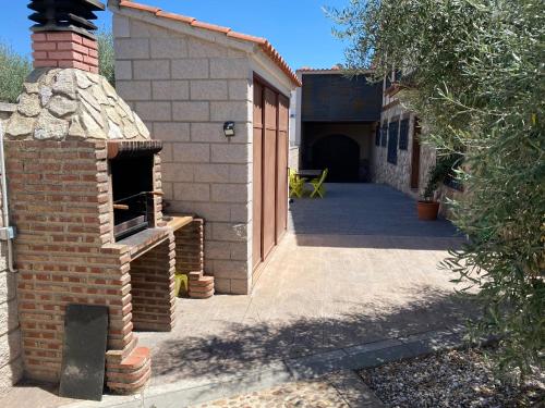 Casa Rural El Olivar de Valdefuentes in Valdefuentes