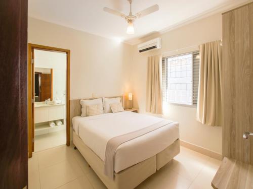 2 bedrooms, 4 beds