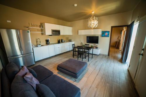 California Comfort & Suites in Vicente Guerrero